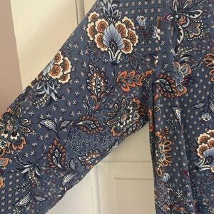 J. Jill Blue Paisley Floral Long Sleeve Top
